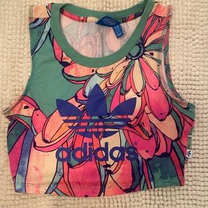 Adidas Farm banana crop